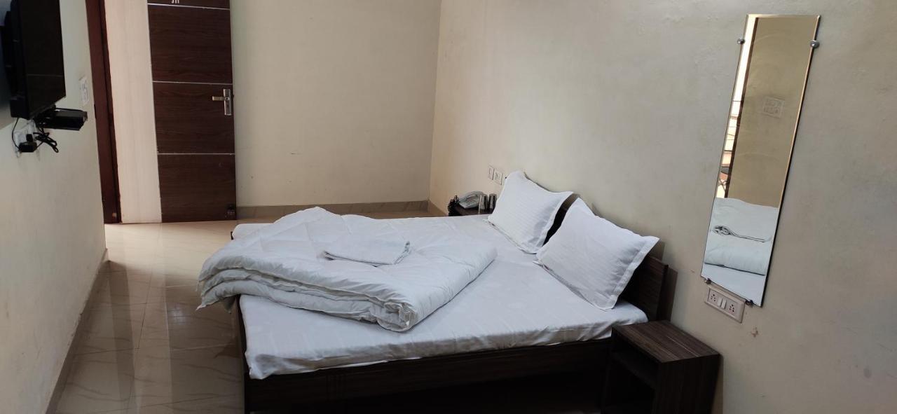 Gopi Dham Hotel Haridvár Kültér fotó